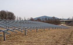 Gehrlicher Solar AG inicia la construcción de un parque solar de 5,3 MWp en un área de preservación de recursos hídricos 